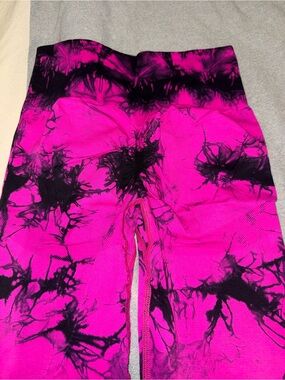 Pink and black Tie-Dye Active Leggings